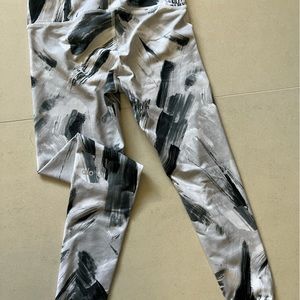 ALO YOGA PANTS